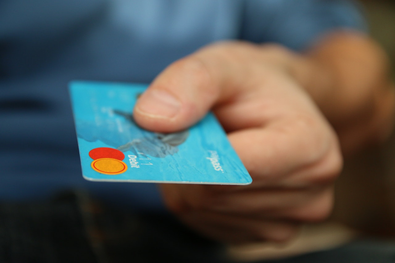 Airbnb and Credit Card Fraud: Proactive Steps for Hosts to Deal with Chargebacks