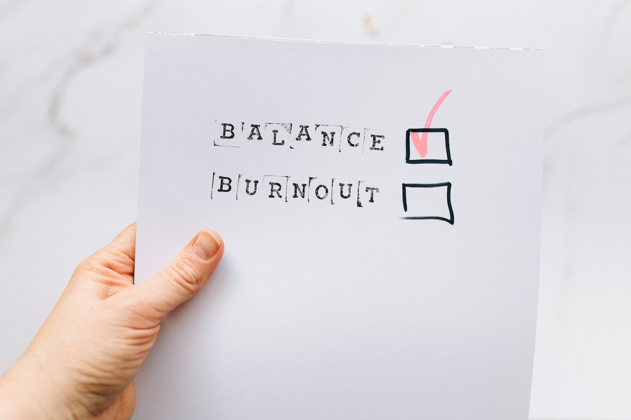 The Ultimate Airbnb Host Checklist: Key to Successful Property Management