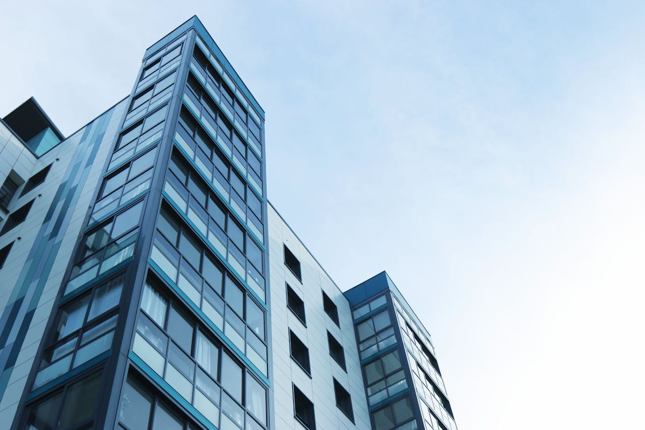 Streamline Your Bookings: The Top Channel Managers for Apartment Rentals Revealed
