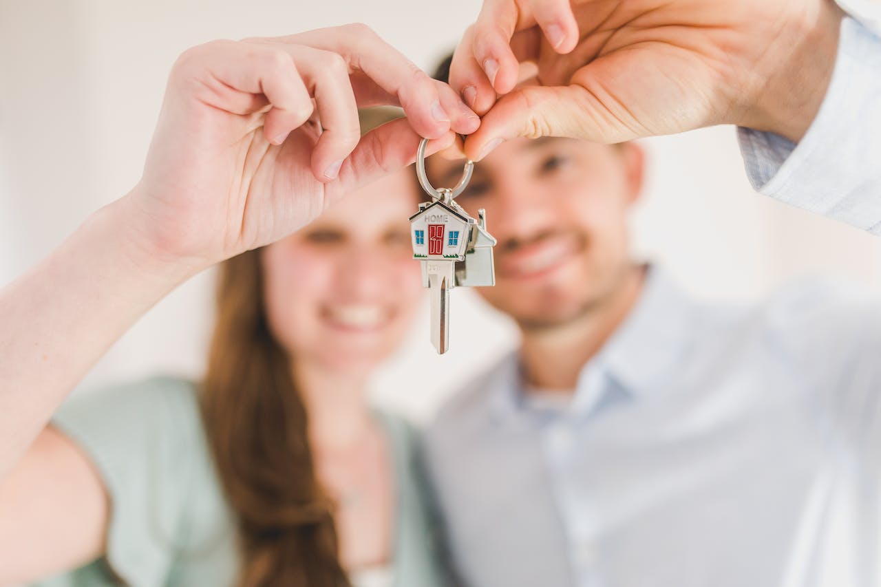 Tenant Screening Services: Enhancing Guest Quality for Property Managers