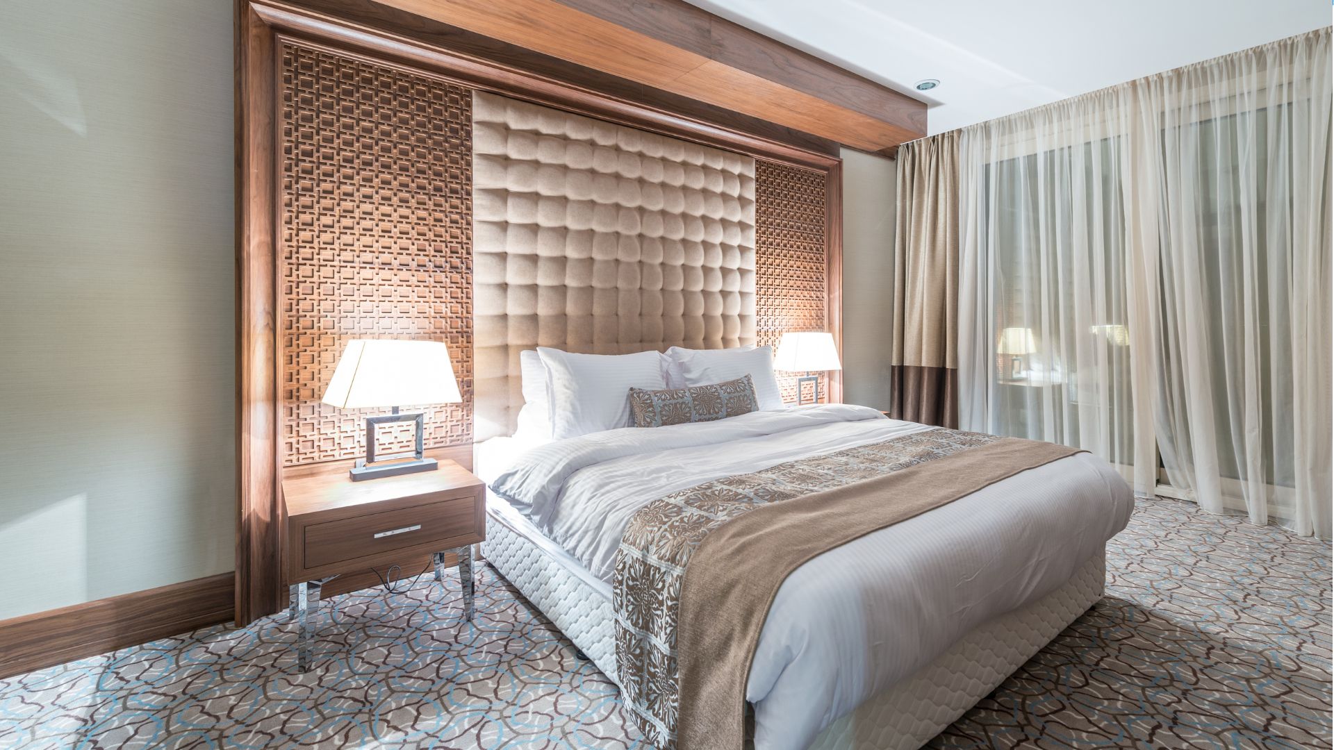 Top Features to Look for in a Guest Room Management System