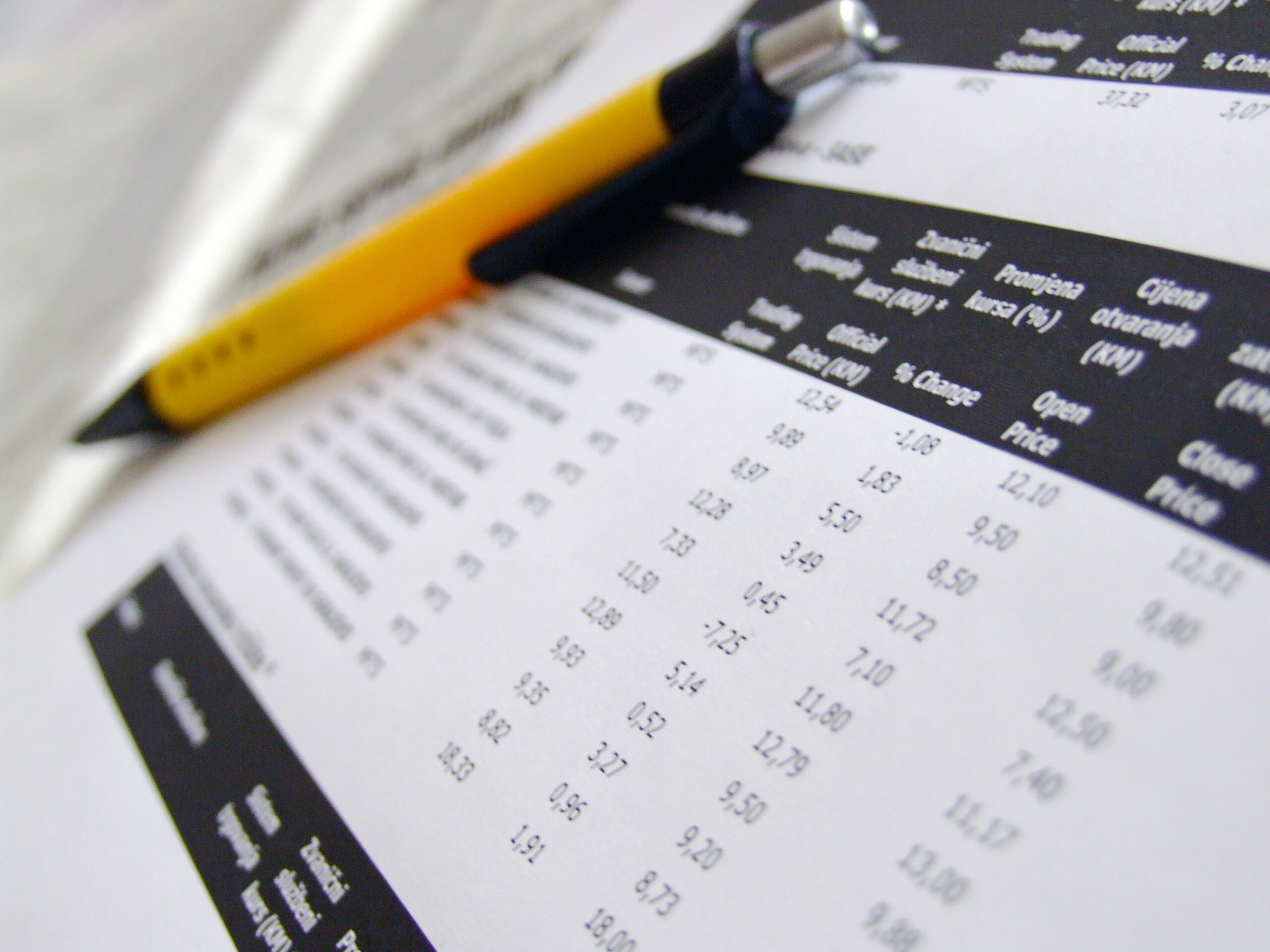 The Importance of Thorough Tenant Screening Reports for Hoteliers