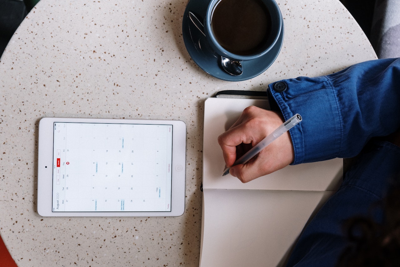The Ultimate Tenant Screening Checklist: Securing the Perfect Tenants for Your Property