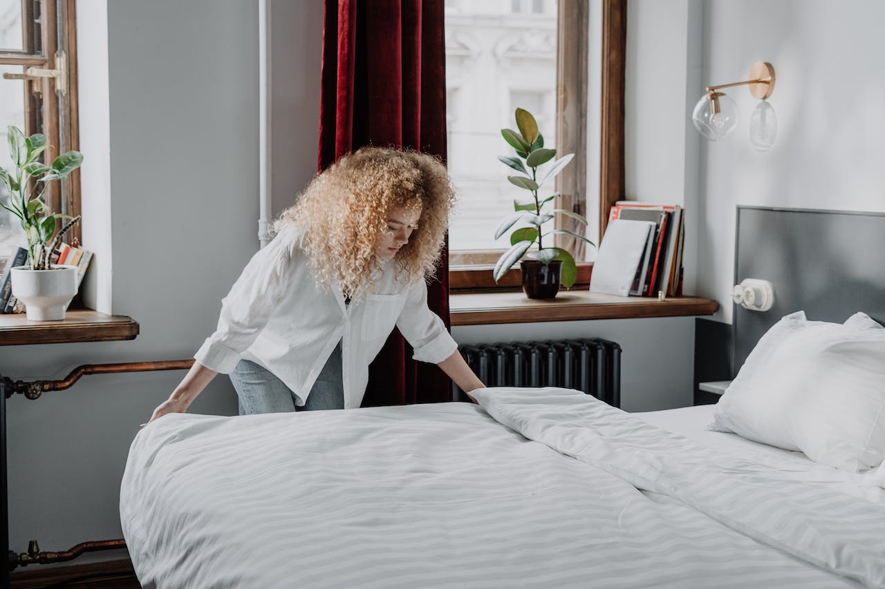 Vacation Rental Housekeeping: Tips and Tools for Efficient Management