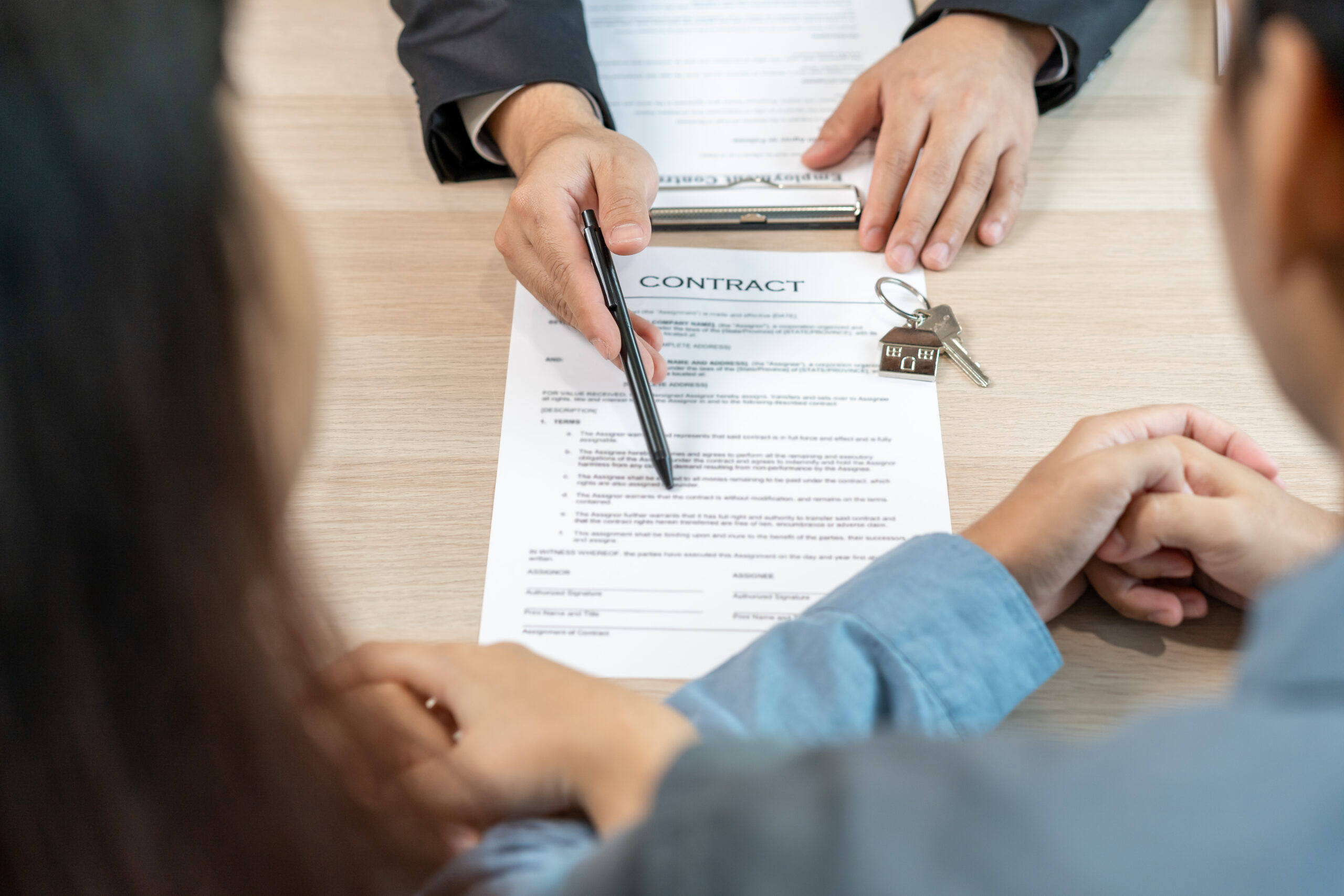 how to conduct a background check on a tenant